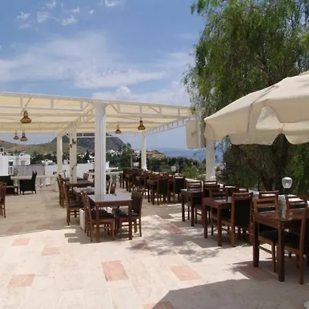 Hotel Gloriatibi Bizimtepe 2*