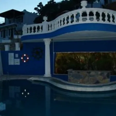 Gloriatibi Bizimtepe Hotel Akyarlar