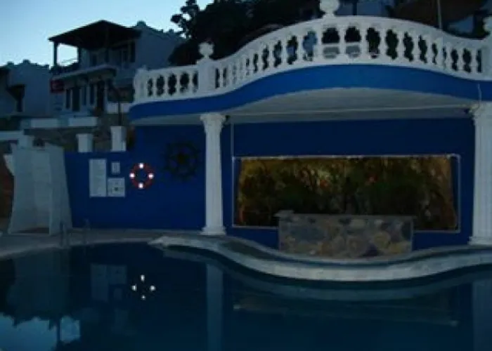 Gloriatibi Bizimtepe Hotel Akyarlar