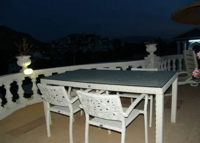 Gloriatibi Bizimtepe Akyarlar